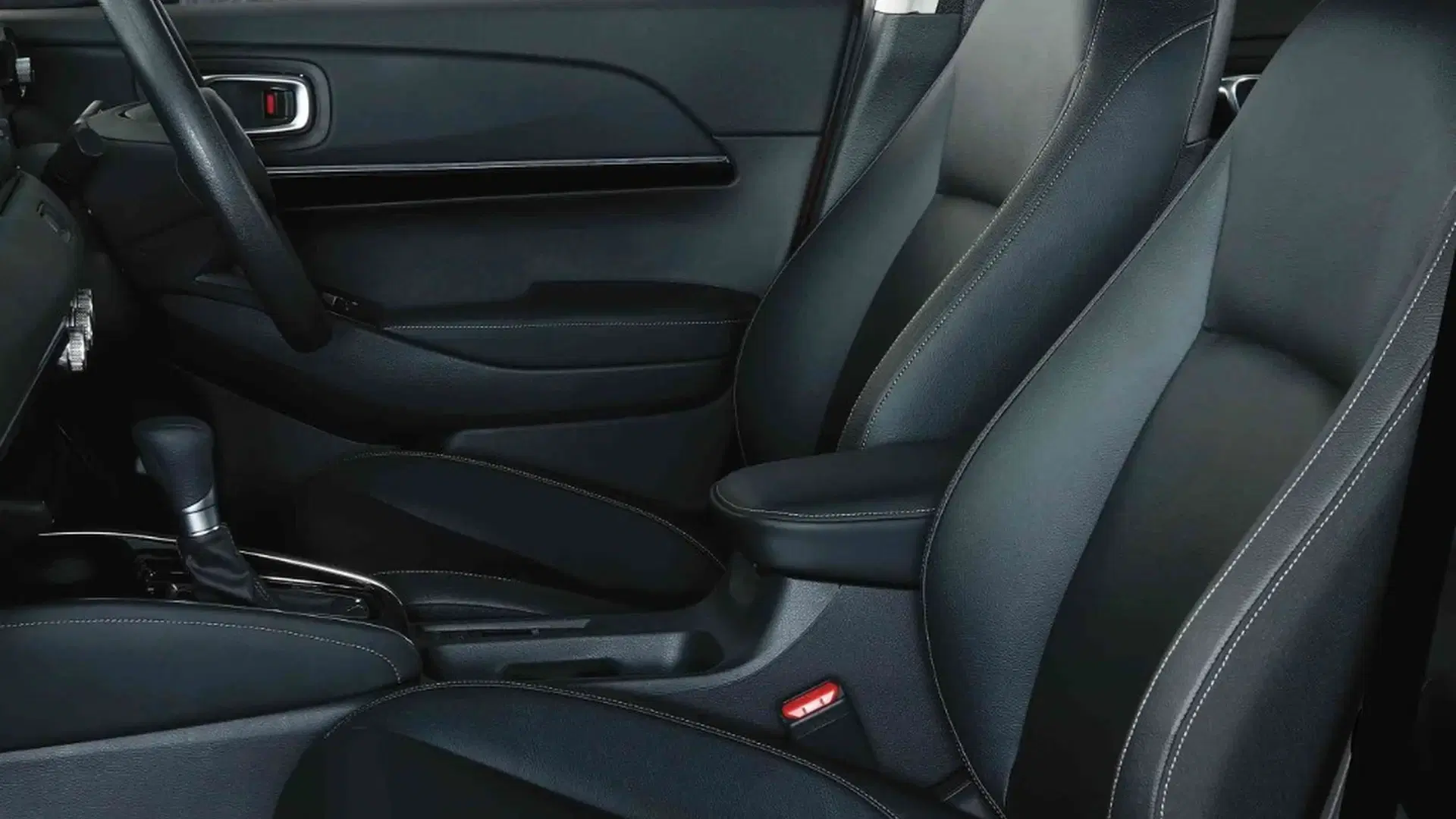 Honda HR-V spacious cabin front seats