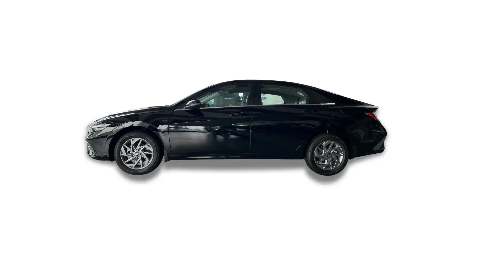 hyundai elantra exterior side view