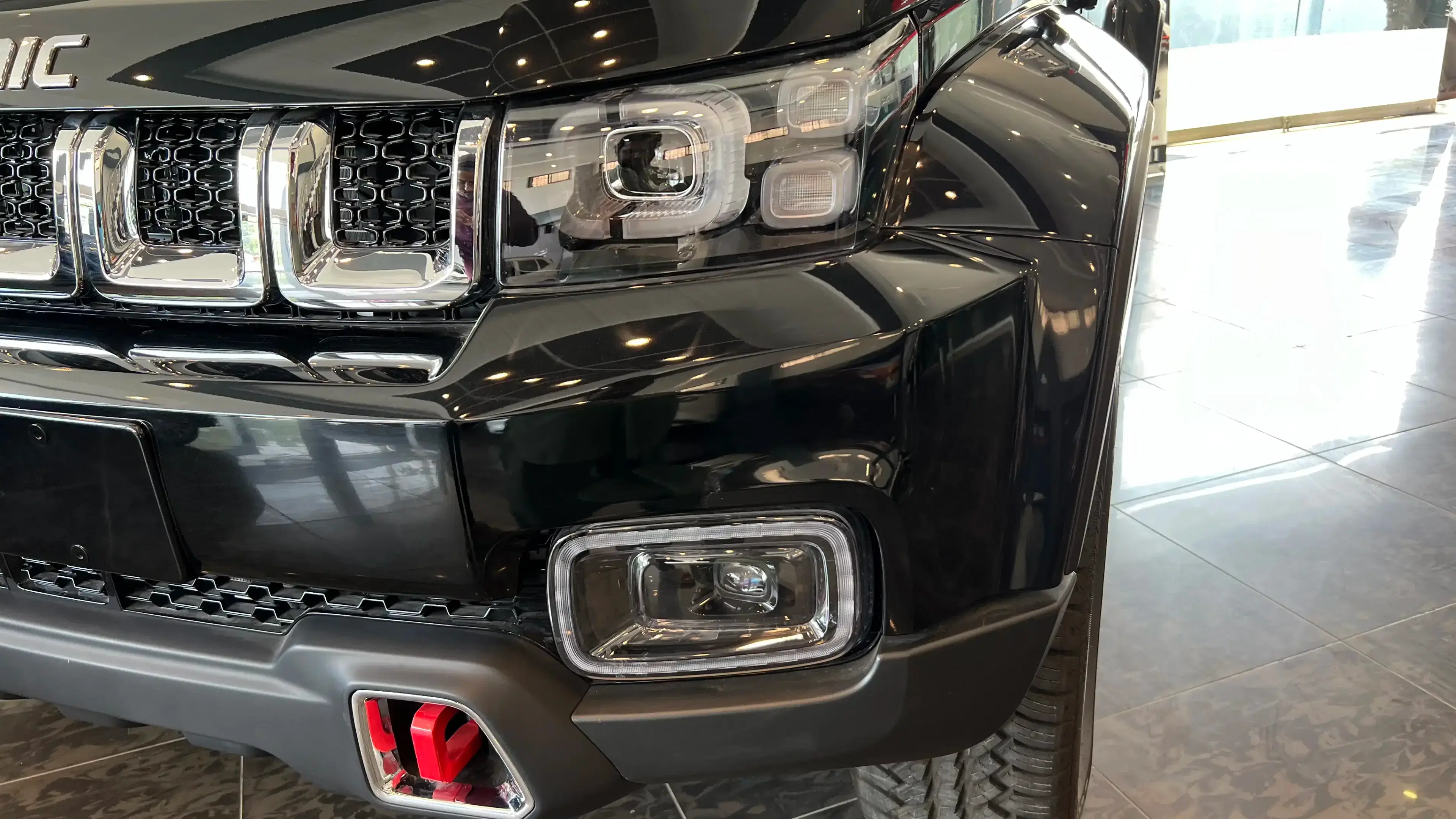 Baic BJ40 Plus Side View