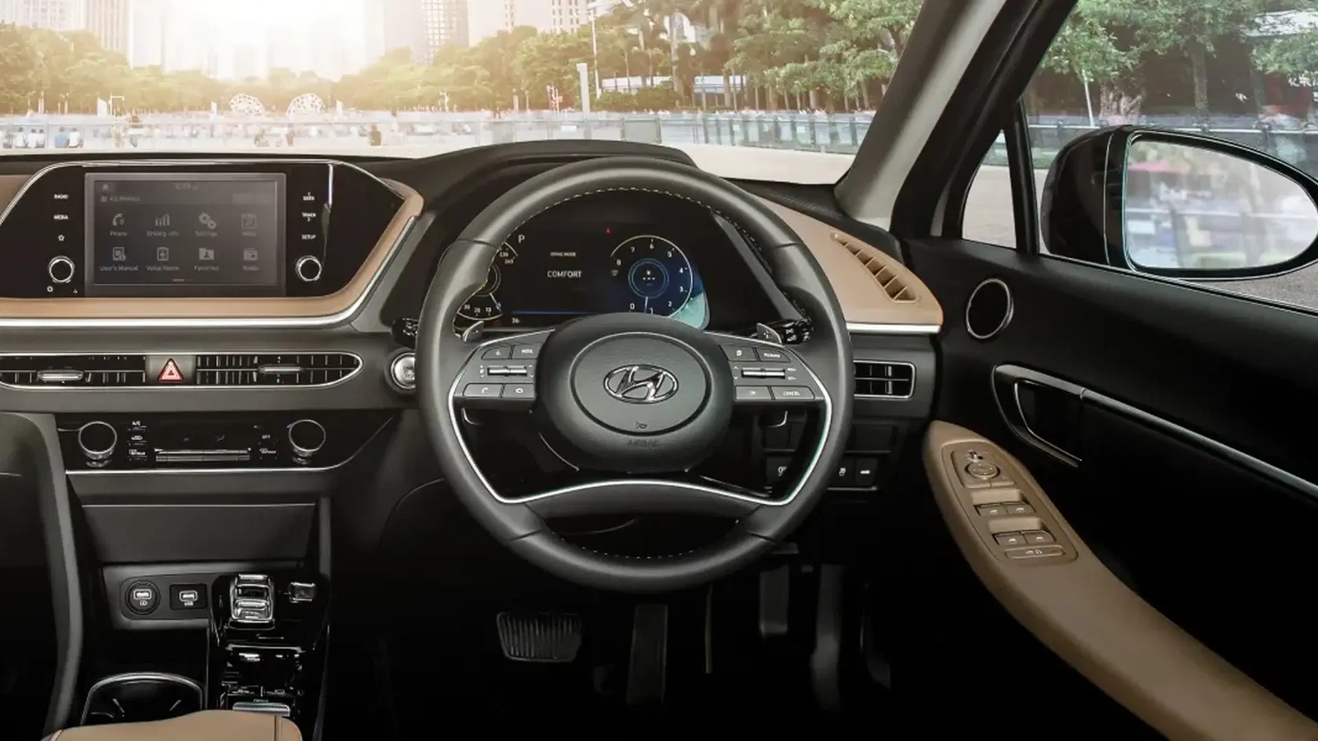 Hyundai Sonata dashboard