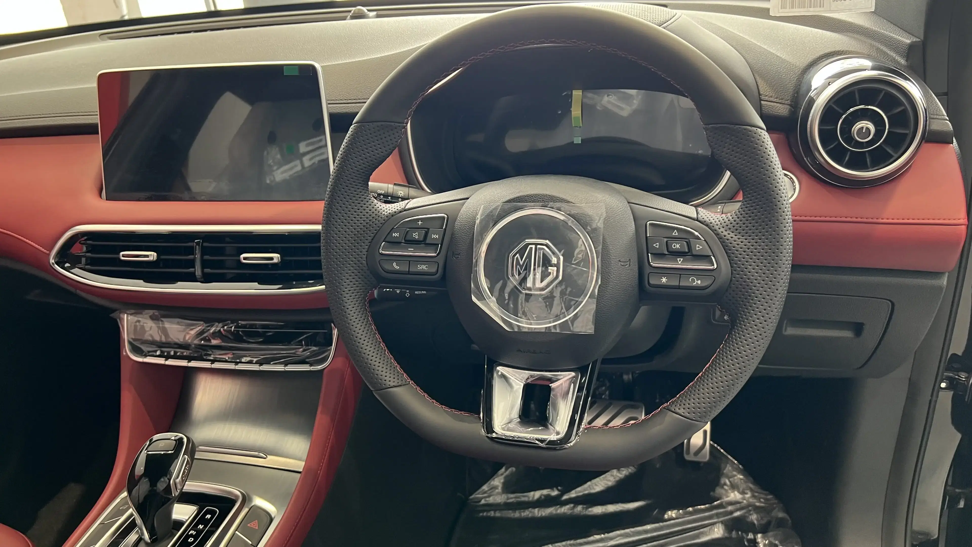 mg hs phev dashboard 2