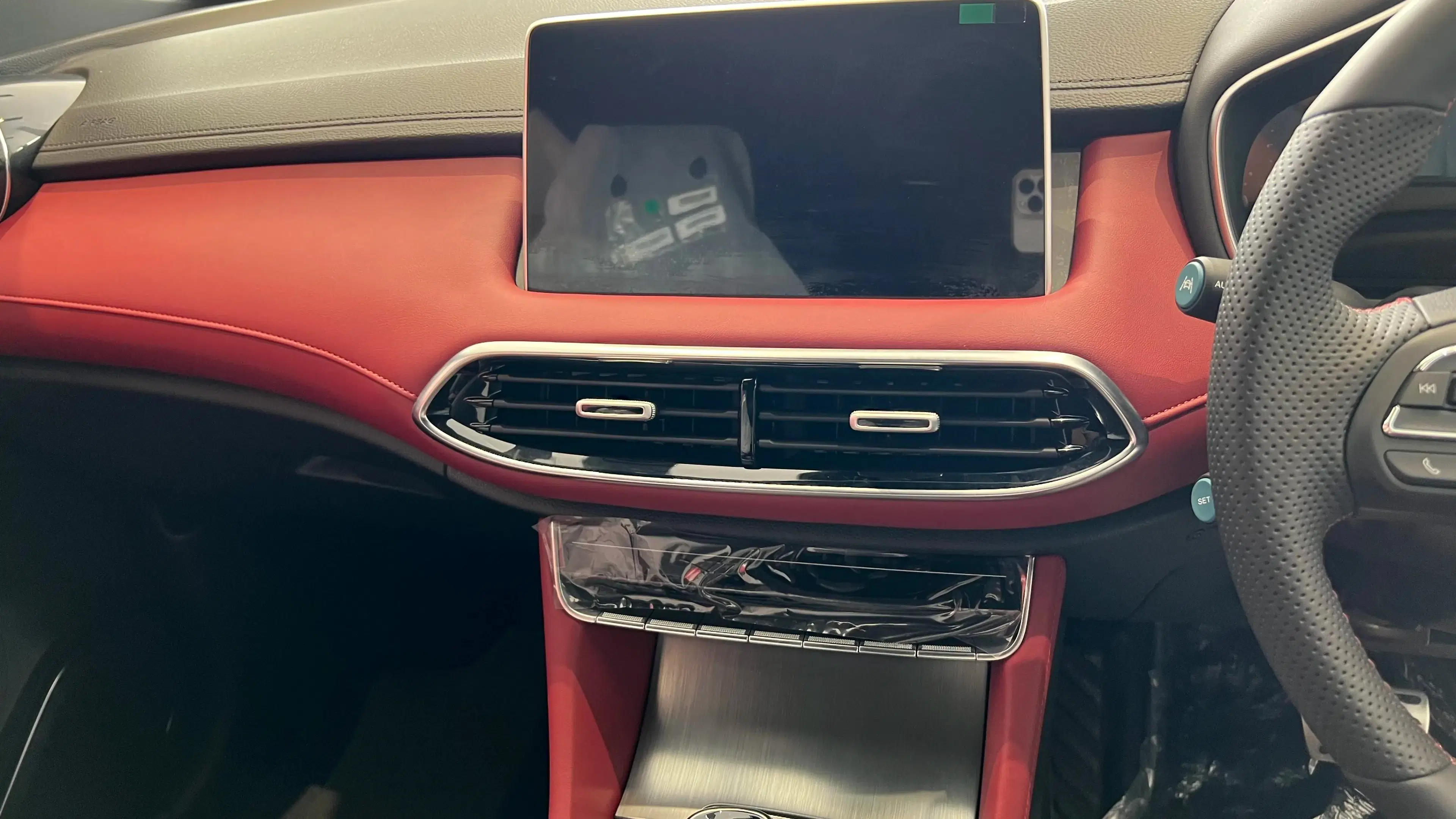 mg hs phev infotainment screen