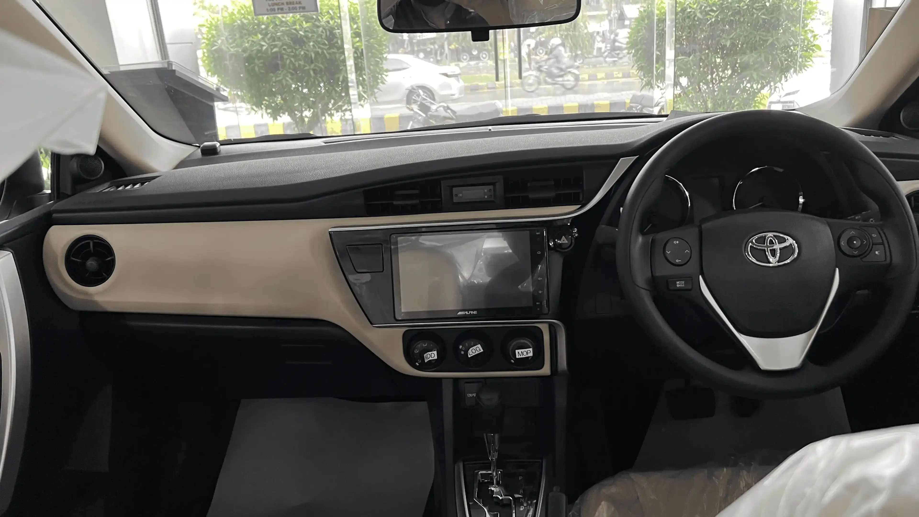 toyota corolla dashboard