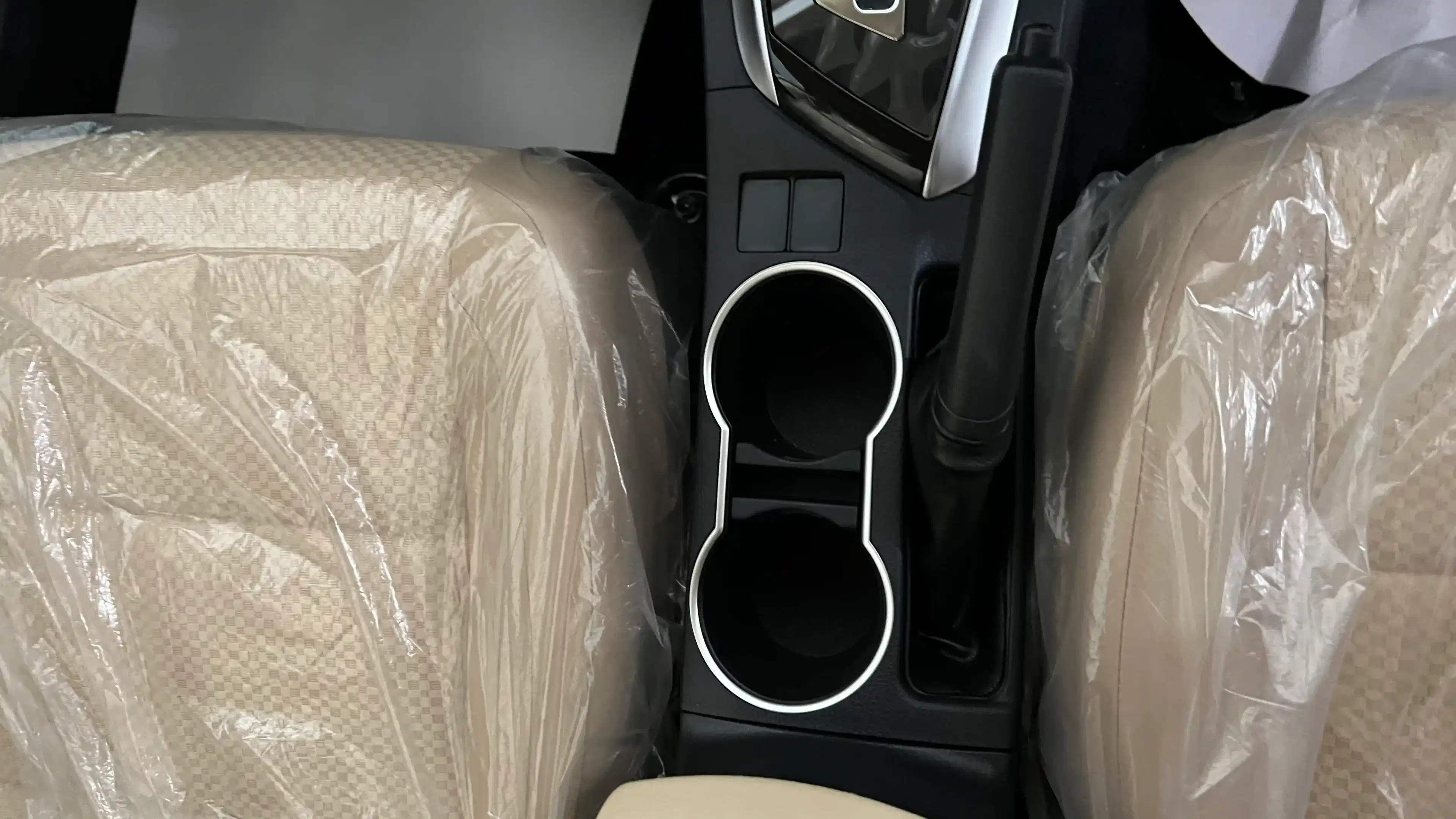toyota corolla exterior main view