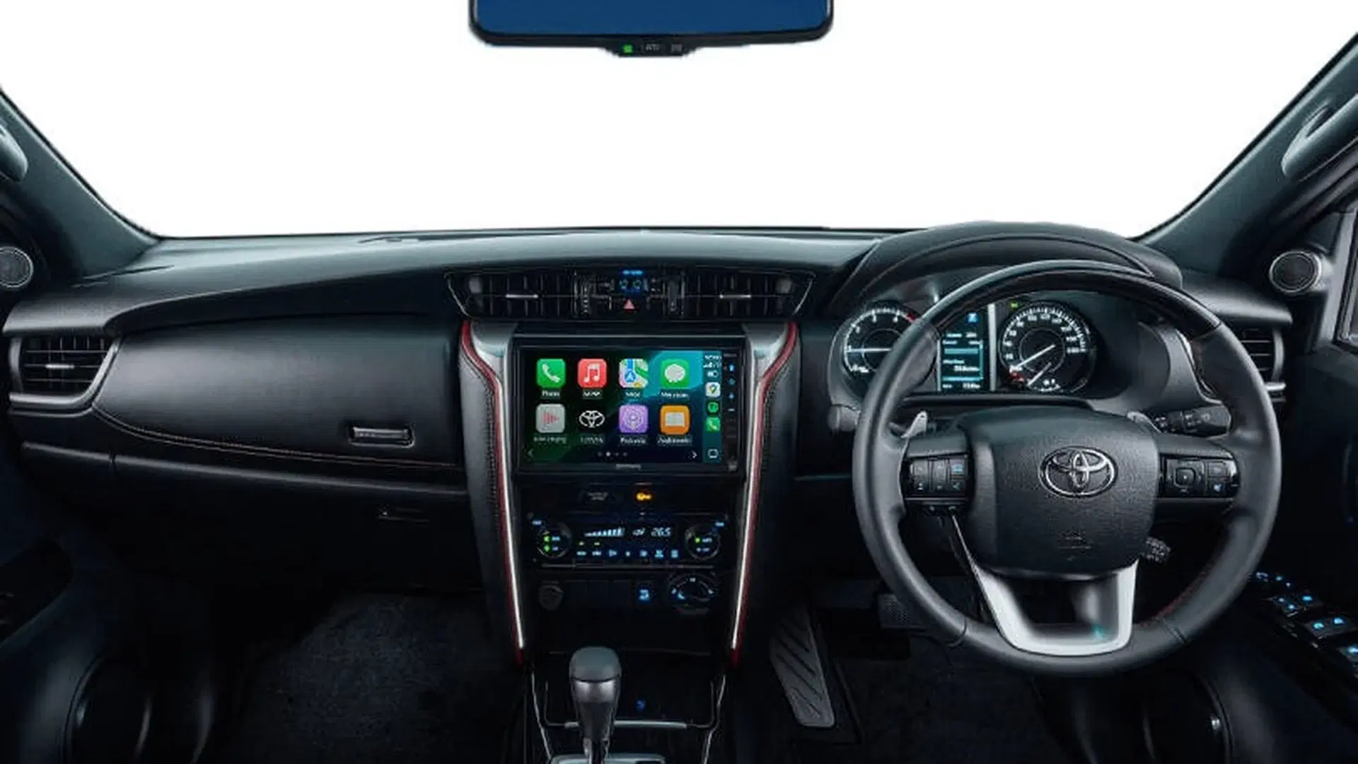 Toyota Fortuner dashboard